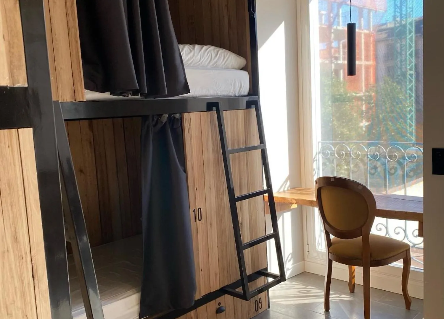 Zarautz Surf Houseホステル ホステル